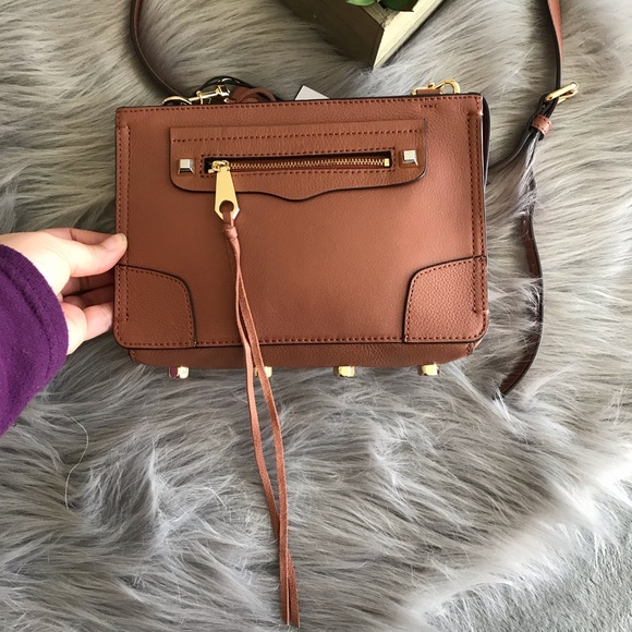 Rebecca Minkoff || Regan Crossbody Bag - Picture 4 of 8